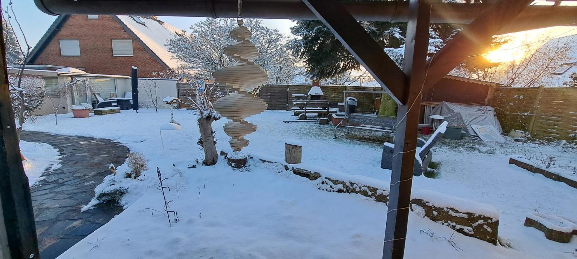 Bungalow An Der Tanne Mit Ueberdachter Terrasse ดุสเซลดอร์ฟ ภายนอก รูปภาพ
