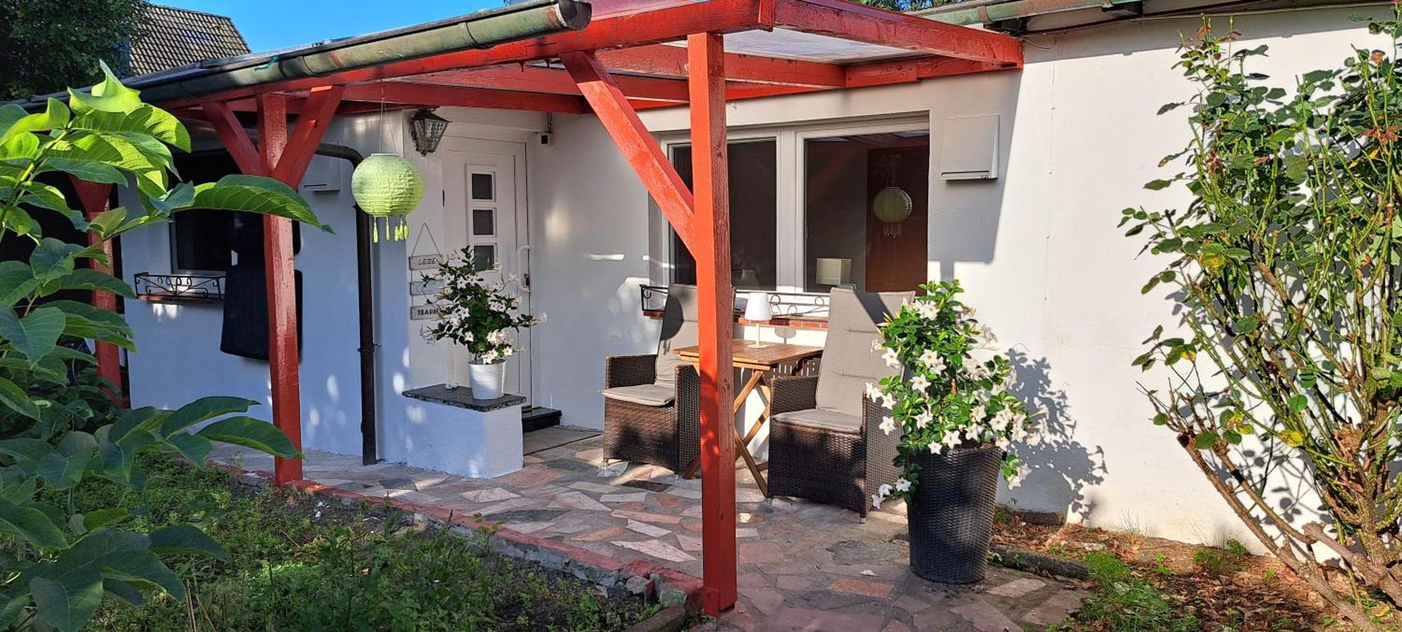 Bungalow An Der Tanne Mit Ueberdachter Terrasse ดุสเซลดอร์ฟ ภายนอก รูปภาพ